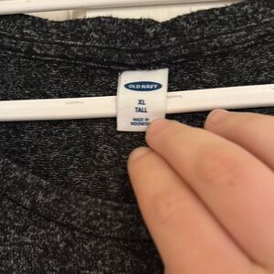 Old Navy Black and Gray Sweater